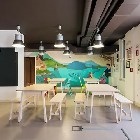 Ganbara - Self Check In Hostel