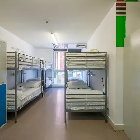 Hostel Ganbara - Self Check In *