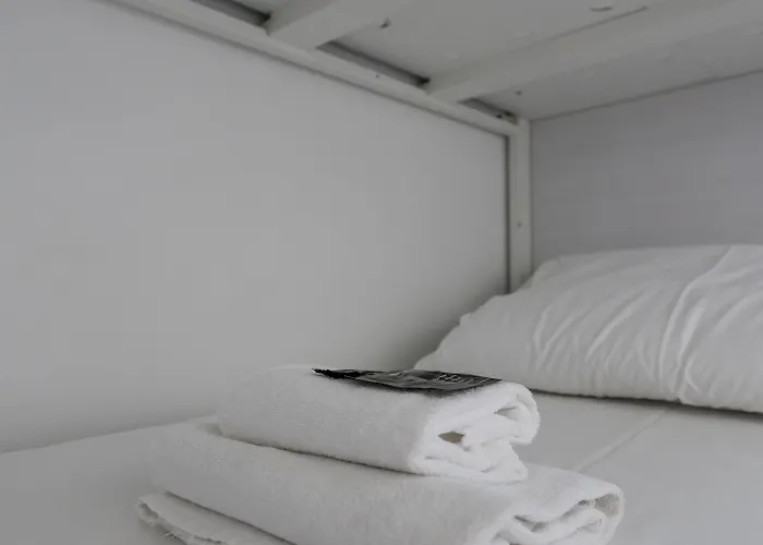 Хостел Ganbara - Self Check In Більбао