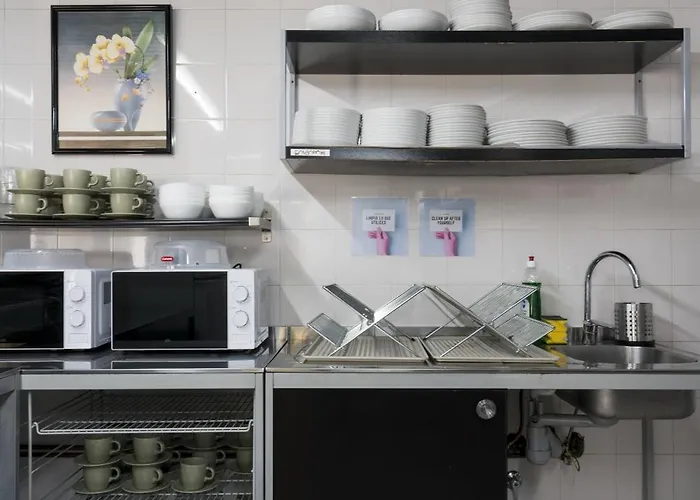 Hostal Ganbara - Self Check In