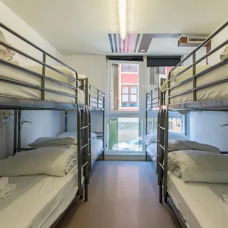 Ganbara - Self Check In Hostel