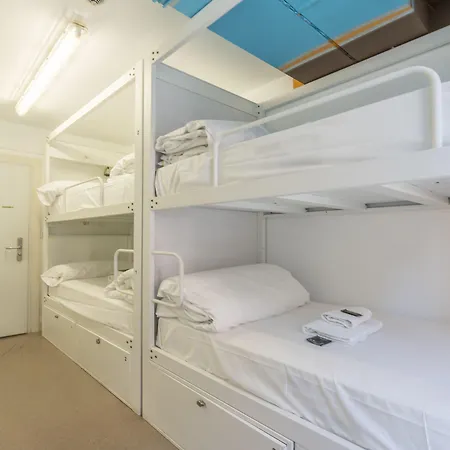 Hostel Ganbara - Self Check In