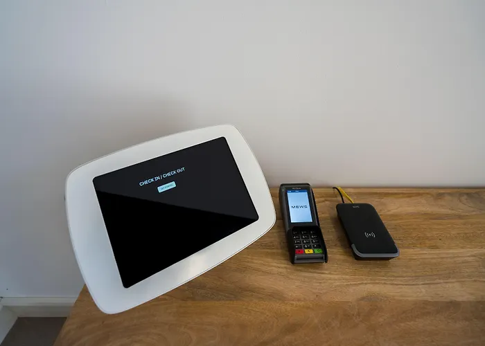 Ganbara - Self Check In Hostel